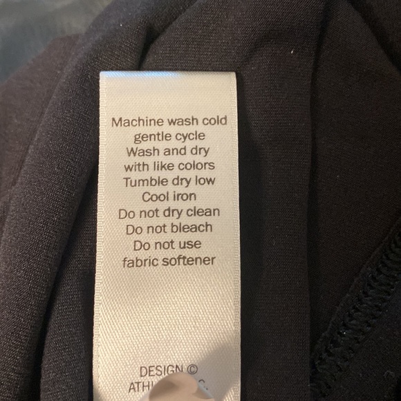 Athleta scoop neck tank top size XS color black - Picture 7 of 8